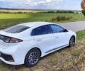 Белый Хендай Ioniq, объемом двигателя 0 л и пробегом 44 тыс. км за 16900 $, фото 44 на Automoto.ua