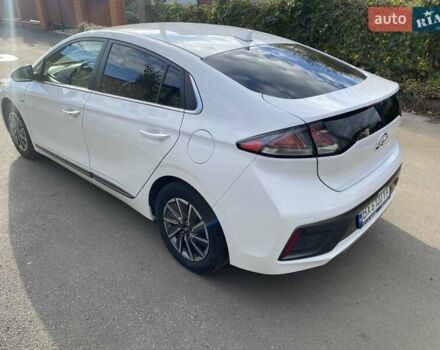 Білий Хендай Ioniq, об'ємом двигуна 0 л та пробігом 89 тис. км за 15800 $, фото 6 на Automoto.ua