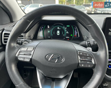 Белый Хендай Ioniq, объемом двигателя 0 л и пробегом 73 тыс. км за 15650 $, фото 14 на Automoto.ua