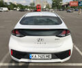 Белый Хендай Ioniq, объемом двигателя 0 л и пробегом 34 тыс. км за 23800 $, фото 28 на Automoto.ua