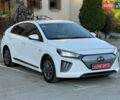 Білий Хендай Ioniq, об'ємом двигуна 0 л та пробігом 130 тис. км за 14799 $, фото 8 на Automoto.ua