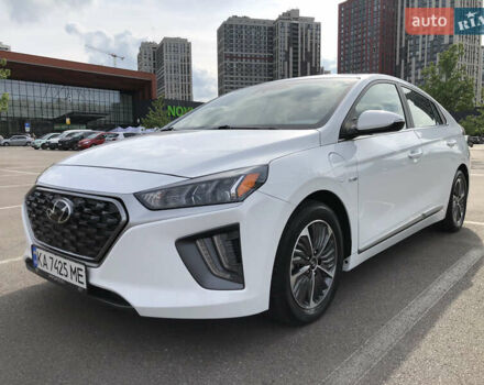 Белый Хендай Ioniq, объемом двигателя 0 л и пробегом 34 тыс. км за 23800 $, фото 24 на Automoto.ua