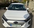 Білий Хендай Ioniq, об'ємом двигуна 0 л та пробігом 89 тис. км за 15800 $, фото 3 на Automoto.ua