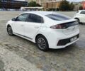 Белый Хендай Ioniq, объемом двигателя 0 л и пробегом 44 тыс. км за 16900 $, фото 28 на Automoto.ua