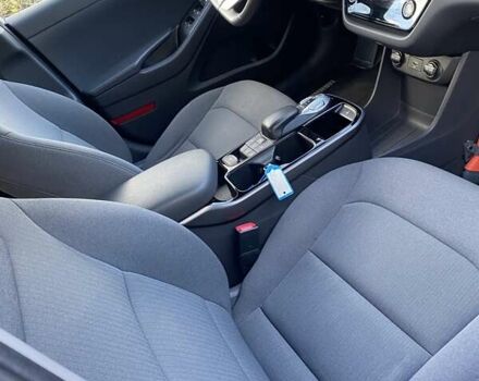 Білий Хендай Ioniq, об'ємом двигуна 0 л та пробігом 89 тис. км за 15800 $, фото 10 на Automoto.ua