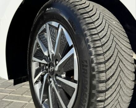 Белый Хендай Ioniq, объемом двигателя 0 л и пробегом 131 тыс. км за 16200 $, фото 22 на Automoto.ua