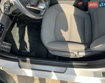 Белый Хендай Ioniq, объемом двигателя 0 л и пробегом 110 тыс. км за 15800 $, фото 12 на Automoto.ua