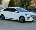Білий Хендай Ioniq, об'ємом двигуна 0 л та пробігом 130 тис. км за 14799 $, фото 1 на Automoto.ua