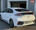 Белый Хендай Ioniq, объемом двигателя 0 л и пробегом 102 тыс. км за 15700 $, фото 4 на Automoto.ua