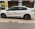 Белый Хендай Ioniq, объемом двигателя 0 л и пробегом 35 тыс. км за 18000 $, фото 16 на Automoto.ua