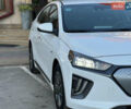 Білий Хендай Ioniq, об'ємом двигуна 0 л та пробігом 130 тис. км за 14799 $, фото 9 на Automoto.ua