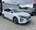 Белый Хендай Ioniq, объемом двигателя 0 л и пробегом 73 тыс. км за 15650 $, фото 5 на Automoto.ua