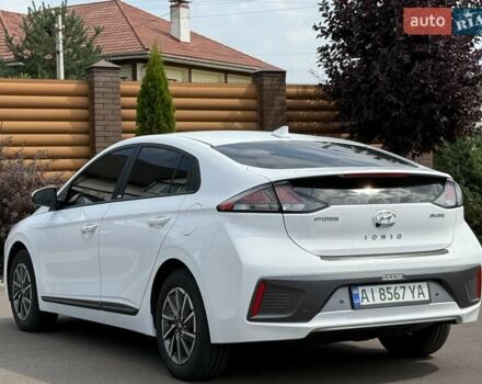 Белый Хендай Ioniq, объемом двигателя 0 л и пробегом 43 тыс. км за 18200 $, фото 19 на Automoto.ua