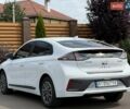 Белый Хендай Ioniq, объемом двигателя 0 л и пробегом 43 тыс. км за 18200 $, фото 19 на Automoto.ua