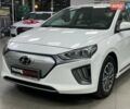 Білий Хендай Ioniq, об'ємом двигуна 0 л та пробігом 82 тис. км за 16490 $, фото 3 на Automoto.ua