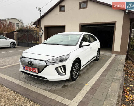 Білий Хендай Ioniq, об'ємом двигуна 0 л та пробігом 83 тис. км за 15264 $, фото 1 на Automoto.ua