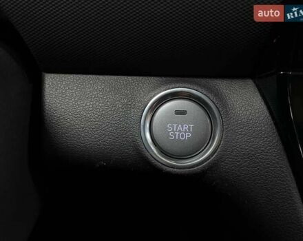 Белый Хендай Ioniq, объемом двигателя 0 л и пробегом 82 тыс. км за 16490 $, фото 27 на Automoto.ua