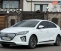Белый Хендай Ioniq, объемом двигателя 0 л и пробегом 43 тыс. км за 18200 $, фото 7 на Automoto.ua