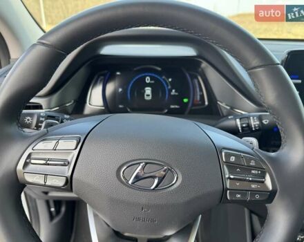 Белый Хендай Ioniq, объемом двигателя 0 л и пробегом 35 тыс. км за 16300 $, фото 18 на Automoto.ua