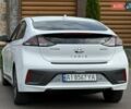 Белый Хендай Ioniq, объемом двигателя 0 л и пробегом 43 тыс. км за 18200 $, фото 24 на Automoto.ua