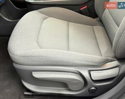 Хендай Ioniq 2021 в Луцке на Automoto.ua Белый Хендай Ioniq, объемом двигателя 0 л и пробегом 59 тыс. км за 17240 $, фото 16 на Automoto.ua