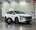 Хендай Ioniq 2021 в Луцке на Automoto.ua Белый Хендай Ioniq, объемом двигателя 0 л и пробегом 59 тыс. км за 17240 $, фото 1 на Automoto.ua