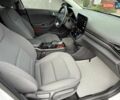 Белый Хендай Ioniq, объемом двигателя 0 л и пробегом 43 тыс. км за 18200 $, фото 49 на Automoto.ua