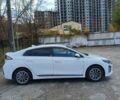 Білий Хендай Ioniq, об'ємом двигуна 0 л та пробігом 62 тис. км за 17900 $, фото 10 на Automoto.ua