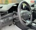 Белый Хендай Ioniq, объемом двигателя 0 л и пробегом 43 тыс. км за 18200 $, фото 44 на Automoto.ua