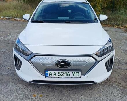 Білий Хендай Ioniq, об'ємом двигуна 0 л та пробігом 62 тис. км за 17900 $, фото 2 на Automoto.ua