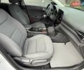 Белый Хендай Ioniq, объемом двигателя 0 л и пробегом 43 тыс. км за 18200 $, фото 48 на Automoto.ua