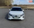 Белый Хендай Ioniq, объемом двигателя 0 л и пробегом 35 тыс. км за 16300 $, фото 2 на Automoto.ua