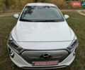 Белый Хендай Ioniq, объемом двигателя 0 л и пробегом 79 тыс. км за 14600 $, фото 5 на Automoto.ua