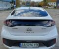 Білий Хендай Ioniq, об'ємом двигуна 0 л та пробігом 62 тис. км за 17900 $, фото 1 на Automoto.ua