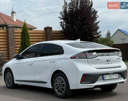 Белый Хендай Ioniq, объемом двигателя 0 л и пробегом 43 тыс. км за 18200 $, фото 17 на Automoto.ua