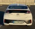 Белый Хендай Ioniq, объемом двигателя 0 л и пробегом 25 тыс. км за 16100 $, фото 6 на Automoto.ua