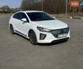 Белый Хендай Ioniq, объемом двигателя 0 л и пробегом 35 тыс. км за 16300 $, фото 5 на Automoto.ua