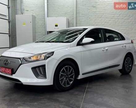 Хендай Ioniq 2021 в Луцке на Automoto.ua Белый Хендай Ioniq, объемом двигателя 0 л и пробегом 59 тыс. км за 17240 $, фото 5 на Automoto.ua