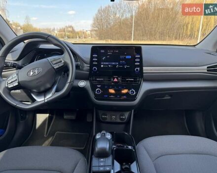 Белый Хендай Ioniq, объемом двигателя 0 л и пробегом 35 тыс. км за 16300 $, фото 14 на Automoto.ua