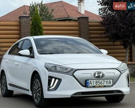 Белый Хендай Ioniq, объемом двигателя 0 л и пробегом 43 тыс. км за 18200 $, фото 11 на Automoto.ua