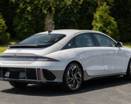 Белый Хендай Ioniq, объемом двигателя 0 л и пробегом 23 тыс. км за 9500 $, фото 4 на Automoto.ua
