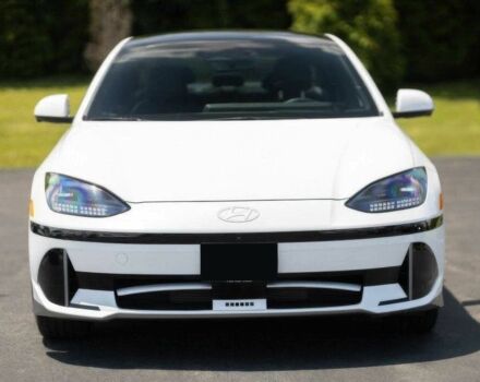 Белый Хендай Ioniq, объемом двигателя 0 л и пробегом 23 тыс. км за 9500 $, фото 1 на Automoto.ua