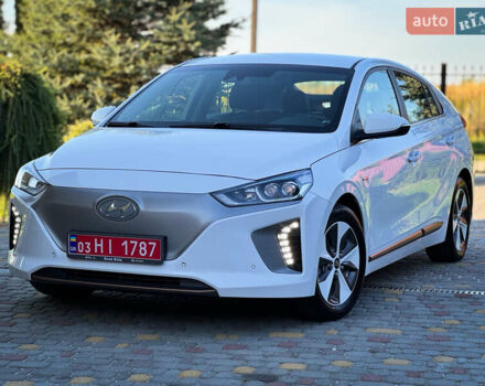 Білий Хендай Ioniq, об'ємом двигуна 0 л та пробігом 165 тис. км за 11900 $, фото 1 на Automoto.ua