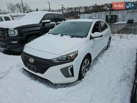 Хендай Ioniq 2017 в Кропивницком (Кировограде) на Automoto.ua Белый Хендай Ioniq, объемом двигателя 1.6 л и пробегом 168 тыс. км за 4000 $, фото 1 на Automoto.ua