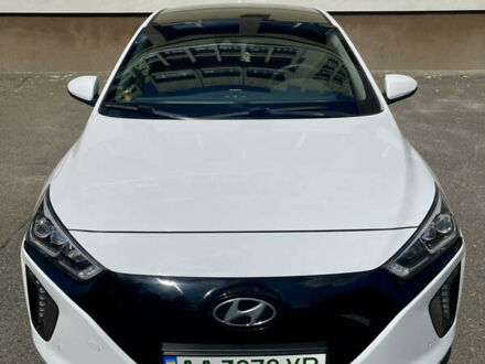 Белый Хендай Ioniq, объемом двигателя 0 л и пробегом 87 тыс. км за 17000 $, фото 1 на Automoto.ua