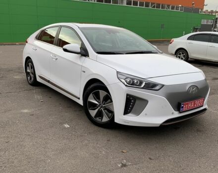 Белый Хендай Ioniq, объемом двигателя 0 л и пробегом 141 тыс. км за 296 $, фото 1 на Automoto.ua