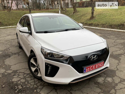 Белый Хендай Ioniq, объемом двигателя 0 л и пробегом 130 тыс. км за 14700 $, фото 1 на Automoto.ua