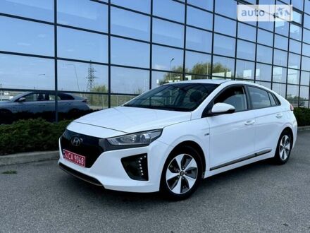 Білий Хендай Ioniq, об'ємом двигуна 0 л та пробігом 95 тис. км за 12900 $, фото 1 на Automoto.ua