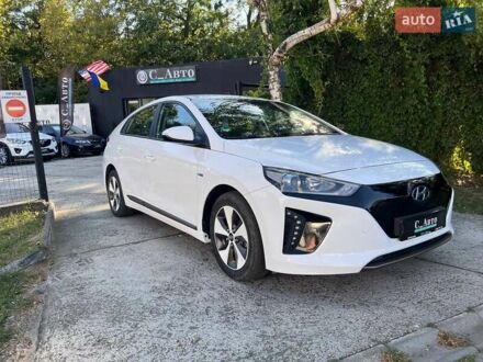 Білий Хендай Ioniq, об'ємом двигуна 0 л та пробігом 136 тис. км за 14200 $, фото 1 на Automoto.ua