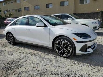 Белый Хендай Ioniq, объемом двигателя 0 л и пробегом 16 тыс. км за 14100 $, фото 1 на Automoto.ua